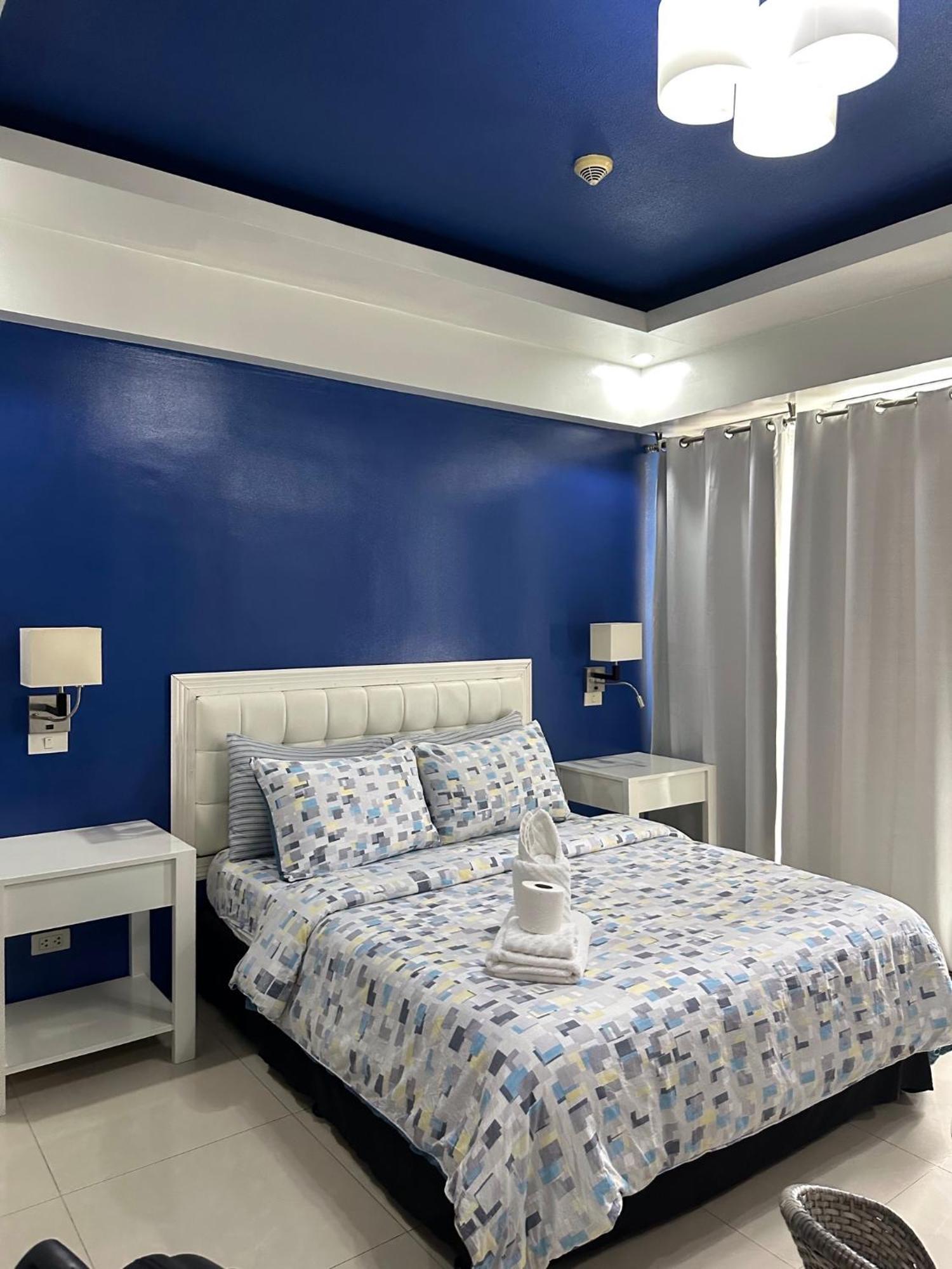 Condo 1 Palm Tree Across Naia T3 Pasay Buitenkant foto