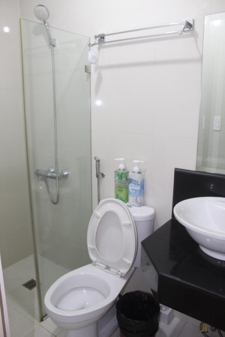 Condo 1 Palm Tree Across Naia T3 Pasay Buitenkant foto